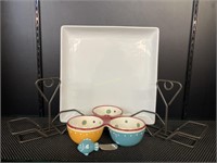 Pampered Chef plate, small bowl caddies & Home &