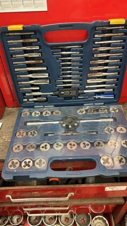 Mastercraft tap & die set