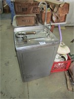 INDUSTRIAL SS DRINKING WATER FOUNTAIN