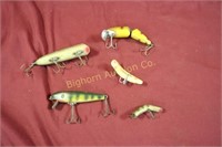 Vintage Fishing Lures 5pc lot Assorted Sizes/Mfgs
