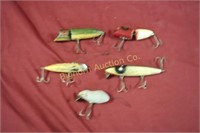 Vintage Fishing Lures 5pc lot Assorted Sizes/Mfgs