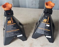 One Pair of 2 Ton Jackstands,  They Look Like New!