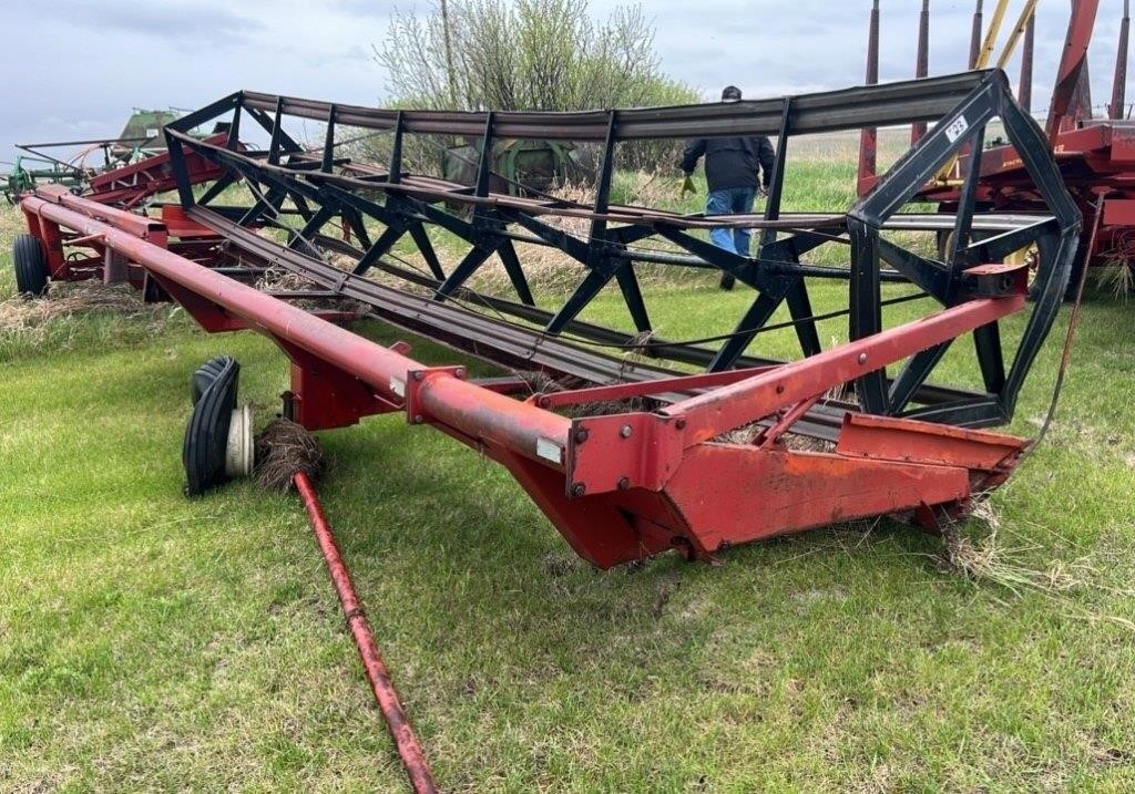 IHC 25FT PTO Swather for Parts
