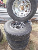 (4) P245-75R-16 Dunlop Tires & Alum. Rims