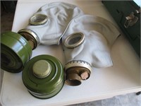 2 GAS MASKS / BOXES / SMALL DOLLY / BATTERY JUMPER