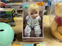 Perfectly cute baby doll (damaged)