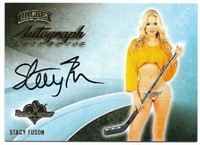 Stacy Fuson Autograph Benchwarmer Hockey card #30