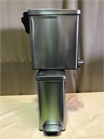 Stainless steel pedal flip top trash cans