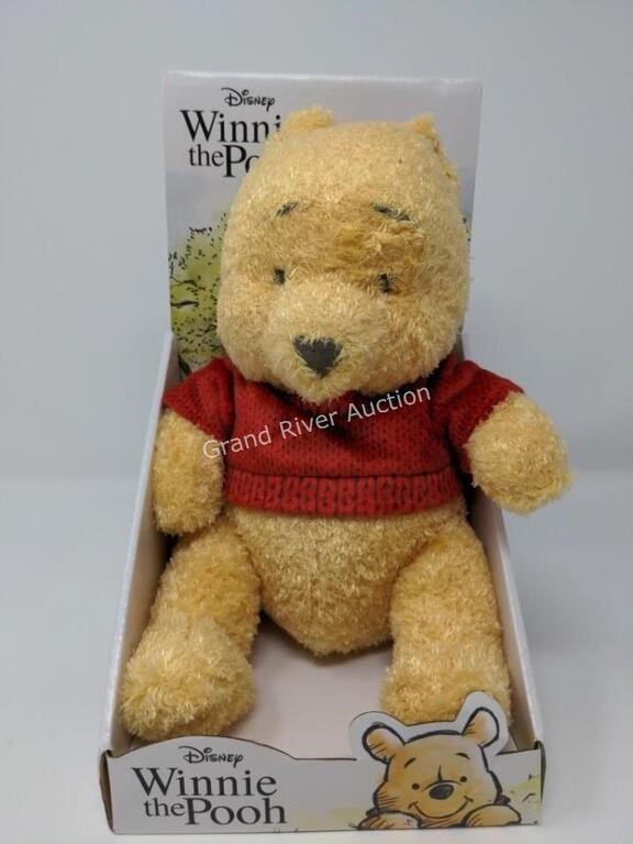 Disney Winnie the Pooh 10" Plush Toy