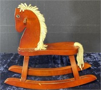 11in wood rocking horse excellent condition