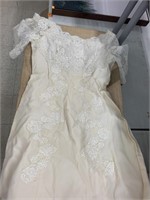Wedding dress, veil, crinoline