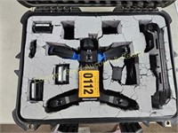 SKYDIO SDR35V1 - (4) batteries and (1) remote