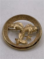 CROWN TRIFARI PISCES BROOCH