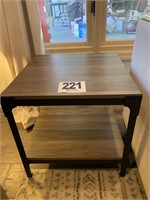 Side Table (20"s x 20"T) (Den)