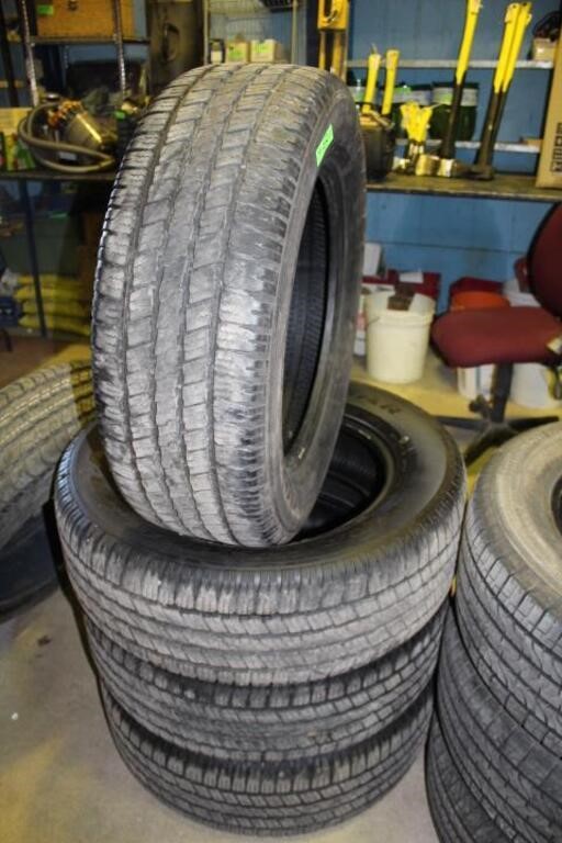 4 Goodyear Wrangler SR-A Tires, 275/60 R20