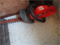 B&D Hedge Trimmer