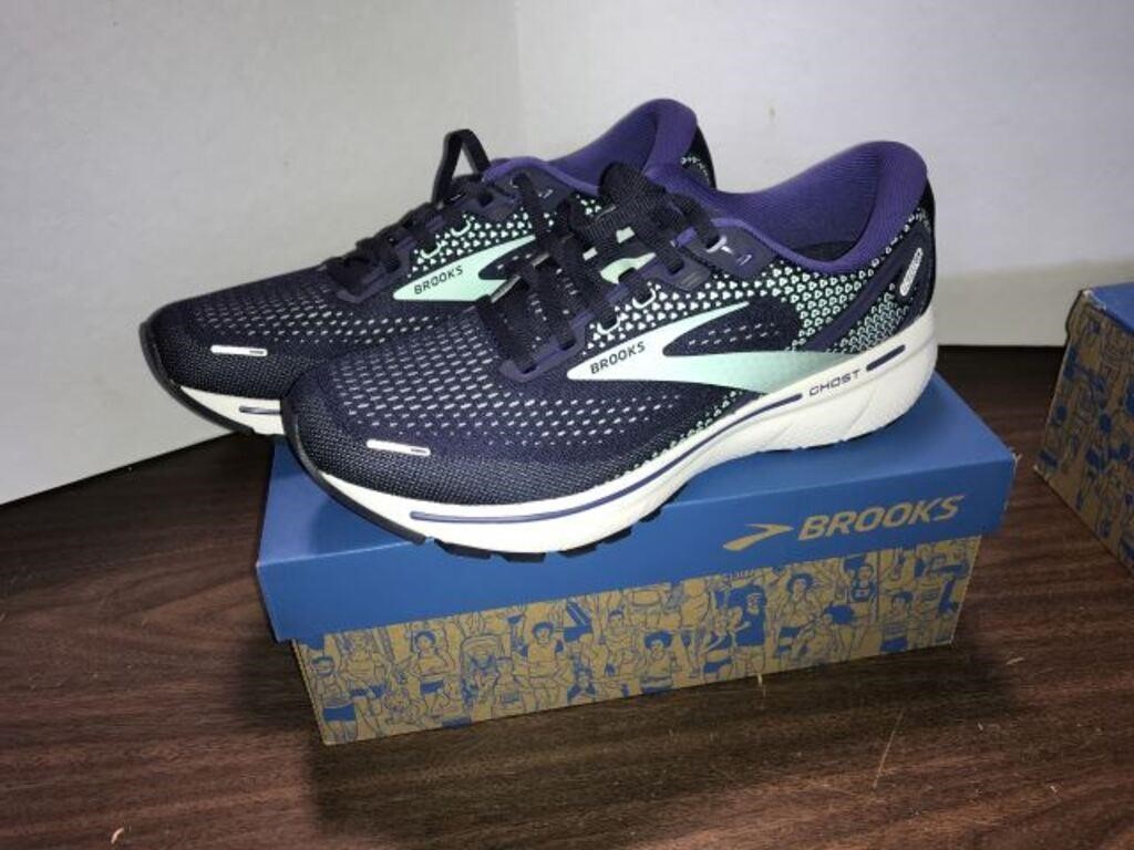 BROOKS RUNNING SHOES men and Womens