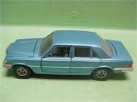 Burago Mercedes 450 SL Without Box - 1:24 Scale