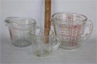 3 Glass Measuring Cups Pyrex