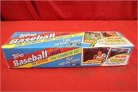 1992 Topps Baseball Card Official Complete Set