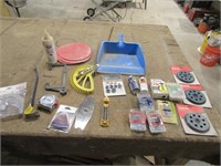 makita pads,safety glasses,pry bar & items