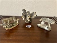 Wolf Figurines