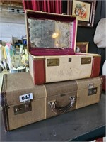 Vintage Luggage Lot.  No.1 Measures 21"x13"x7"