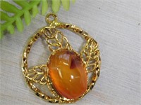 CARNELIAN STONE PENDANT ROCK STONE LAPIDARY SPECIM