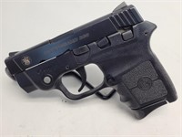Smith & WESSON BODYGUARD 380 .380 auto pistol