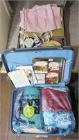 Lot: 2 suitcases, one marked Monarch