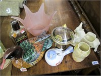 Lot: assorted pottery, glass, wood items