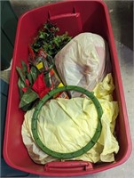 WREATH MAKING KITS AND GREENERY WITH TOTE
