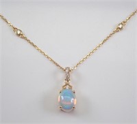 14 Kt Diamond Opal Pendant Necklace