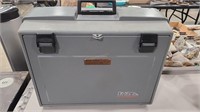 FLAMBEAU TACKLE BOX FILLED W/ FLY TYING ITEMS