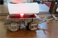 Vintage Covered Wagon Accent Lamp
