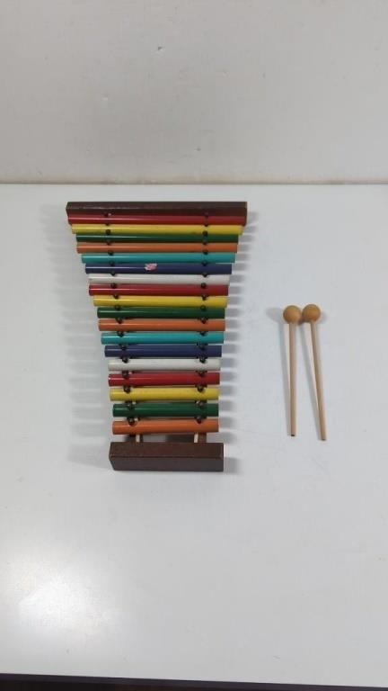 Vintage 18 Note Color Chime Xylophone