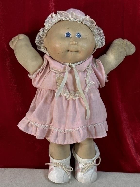 Cabbage Patch, Boyd's Bears, Art, and Other Items!