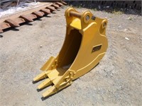 Unused 18" Excavator Bucket w/ Teeth