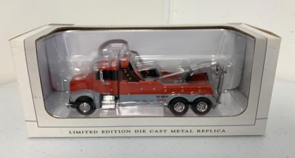 221007 Day 1 Leverich 1/64 Farm Toys & Trucks