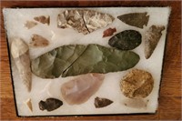 Assorted arrow heads