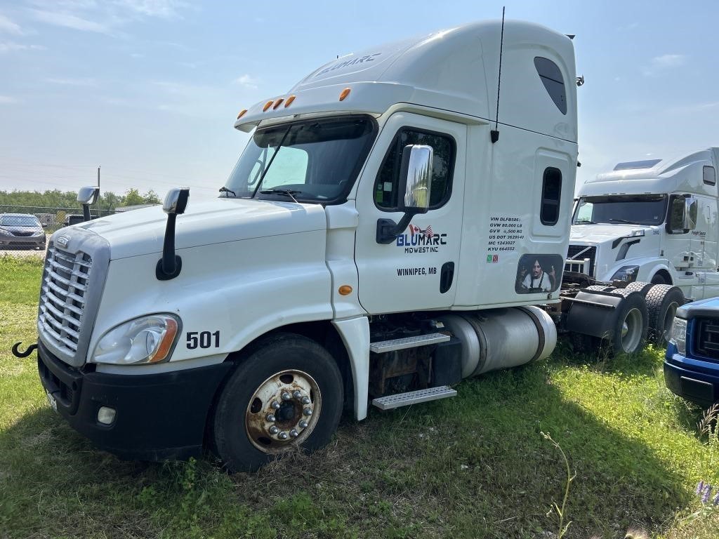 2013 FREIGHTLINER CASCADIA