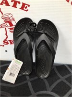 Crocs Women’s 6 Kadee Flip Flops New