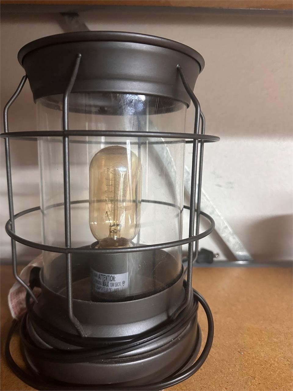 Modern accent lamp with Edison bulb