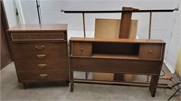 Bedroom set full size with chest of drawers