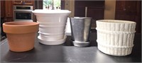 (4) Ceramic & Clay Flower pots