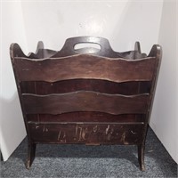 Wooden Magazie Rack