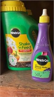 Miracle Gro Shake and Feed FULL, Violet Food