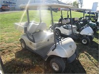 Yamaha 18 Golf Cart w/Charger (2646)