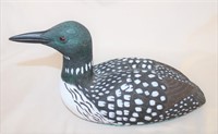 Carved loon 12"L