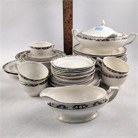 Mount Clemons China Set: (13) Dinner Plates, (6)